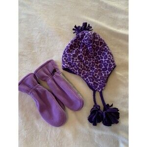 Girls fleece hat and gloves
